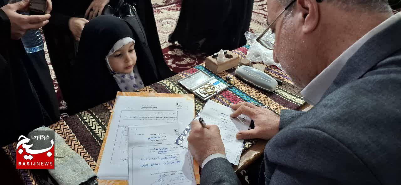 «از کف خیابان تا دل عملیات»روایت حضور بی‌وقفه هلال‌احمر آستانه‌اشرفیه در جنگ رمضان