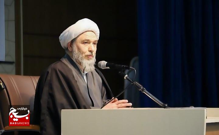 ثبتنام روحانیون برای حضور در جبهههای نبرد ثبتنام روحانیون برای حضور در جبهههای نبرد