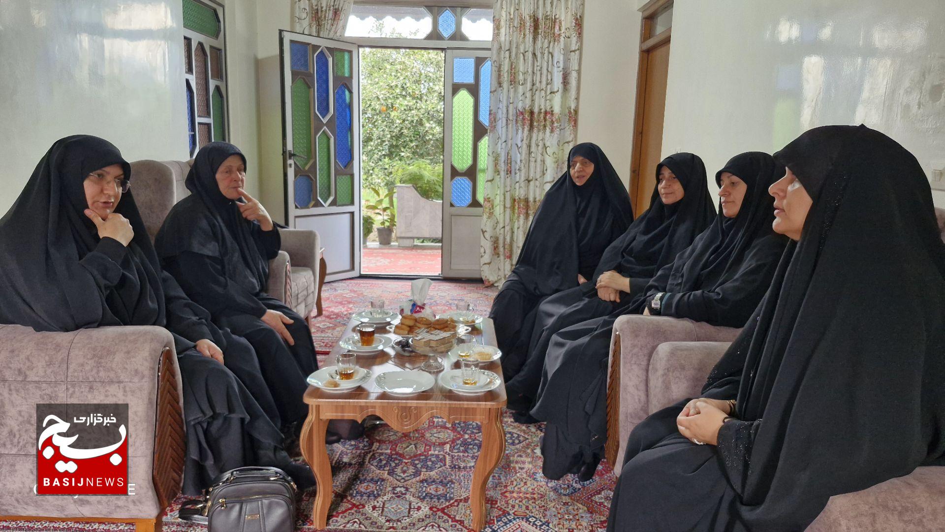 «شهدا» زنده‌ترین حقیقت تاریخ که ایمان و ایثار را در عمل معنا کردند