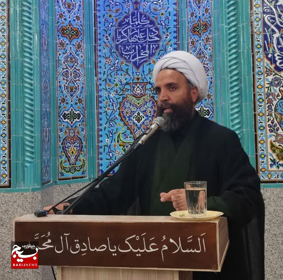 امام شهید امت با شهادتش نقشه‌های یزیدیان زمان را رسوا کرد