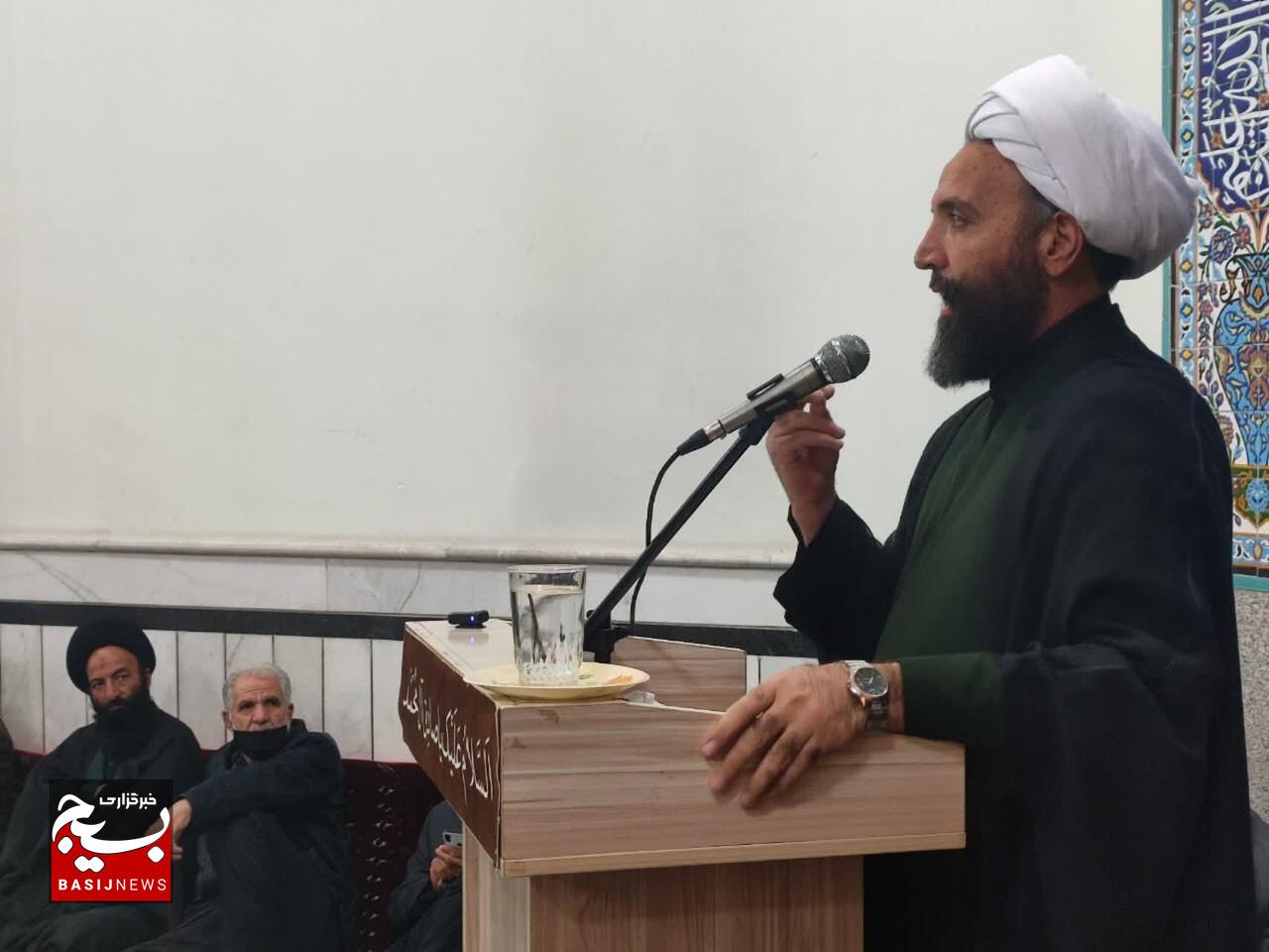 امام شهید امت با شهادتش نقشه‌های یزیدیان زمان را رسوا کرد