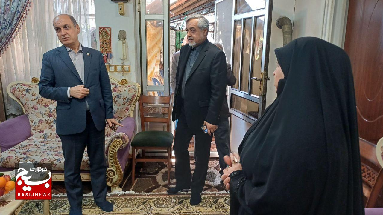 شهدا خط مقاومت را مقابل قدرت‌های نظامی شکل دادند