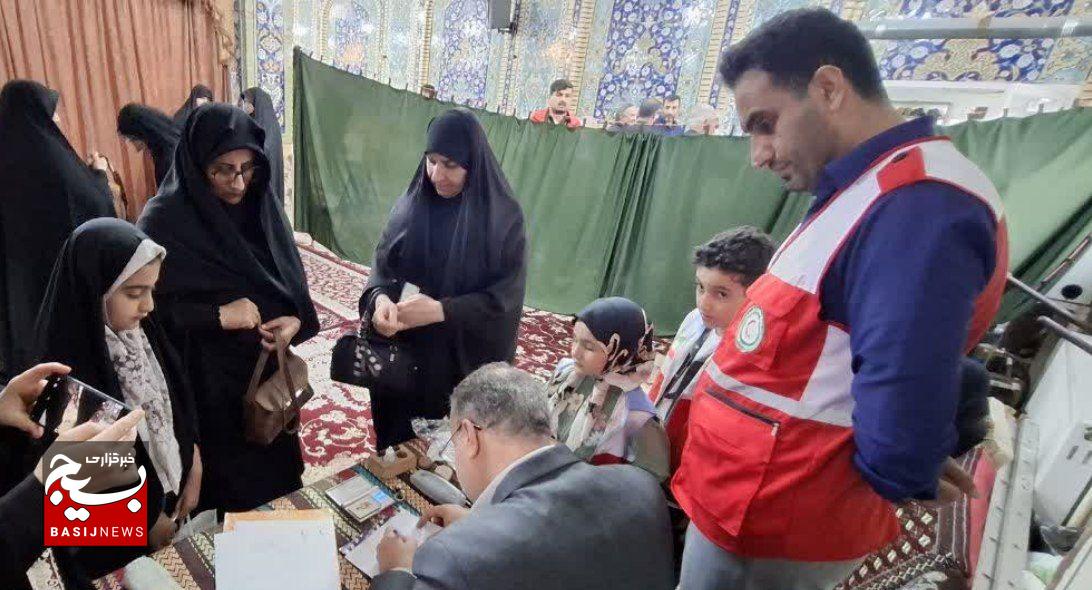 رزمندگان خیابان‌ها پرچم ایستادگی را برافراشتند