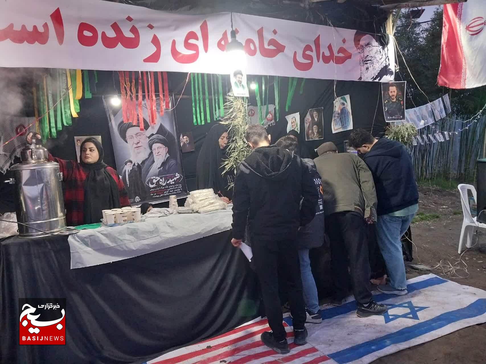 رزمندگان خیابان‌ها پرچم ایستادگی را برافراشتند