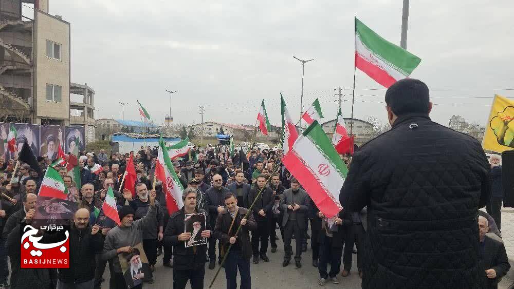 رزمندگان خیابان‌ها پرچم ایستادگی را برافراشتند