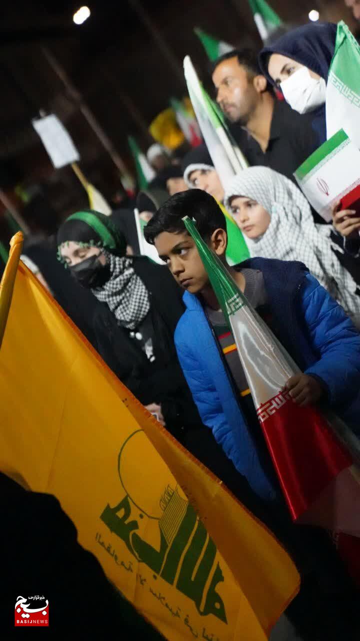 روایتی از چهل‌ویکمین حماسه خیابانی کرمانی‌ها/ استغاثه به امام زمان(عج) در میدان کوثر