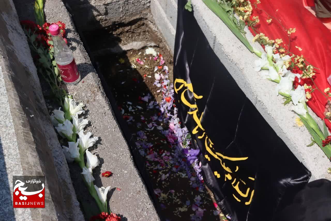 پیکر مطهر «شهید بسیجی مدافع وطن مجتبی کوزه گر اطاقوری» در اطاقور لنگرود آرام گرفت