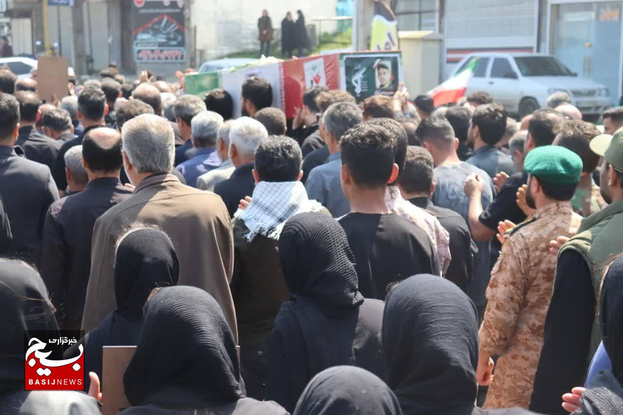 پیکر مطهر «شهید بسیجی مدافع وطن مجتبی کوزه گر اطاقوری» در اطاقور لنگرود آرام گرفت