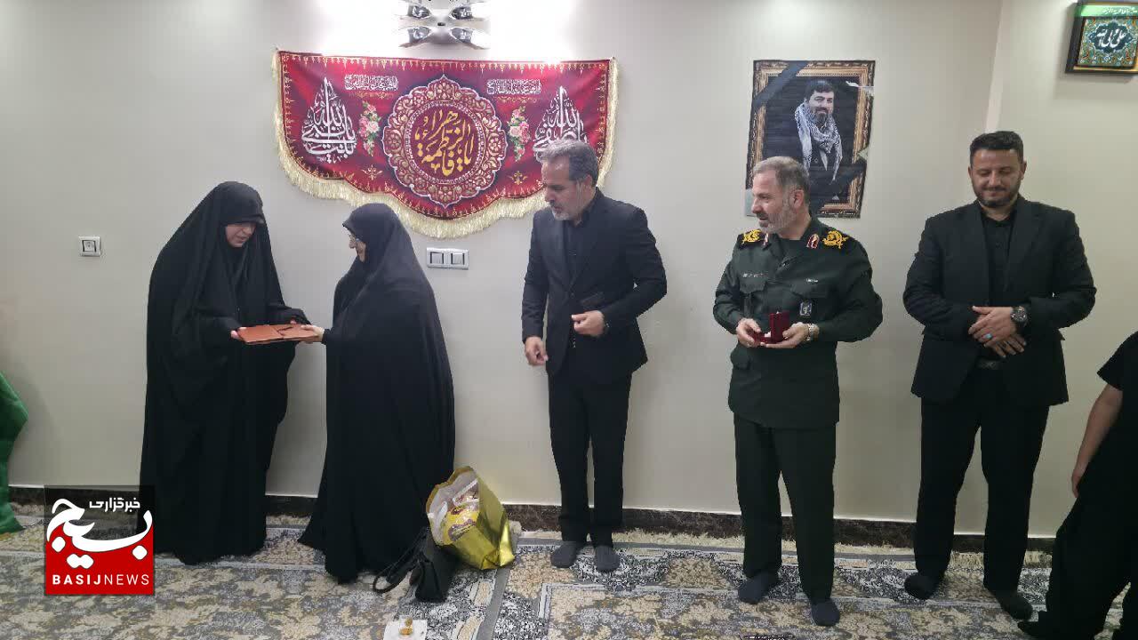 دکتر کاظمی: نام و سیره شهدای دانشآموز در مدارس و کتب درسی جاودانه خواهد شد / سردار مسلمی: خون پاک این کودکان، سند رسوایی استکبار و مایه قوام نظام اسلامی است دکتر کاظمی: نام و سیره شهدای دانشآموز در مدارس و کتب درسی جاودانه خواهد شد / سردار مسلمی: خون پاک این کودکان، سند رسوایی استکبار و مایه قوام نظام اسلامی است