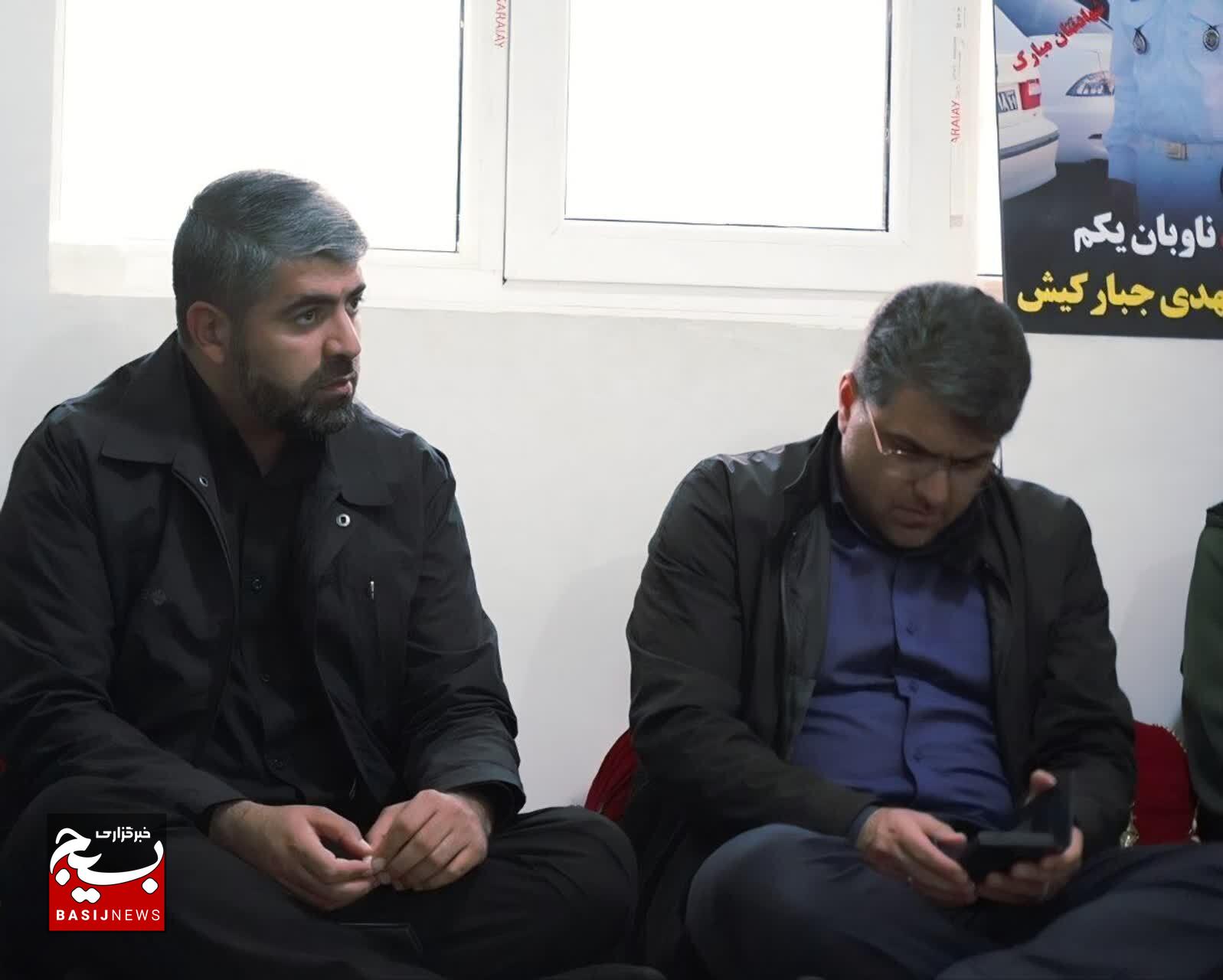 دیدار فرمانده سپاه فتح با شهید ورزشکار ناو دنا + (تصاویر)