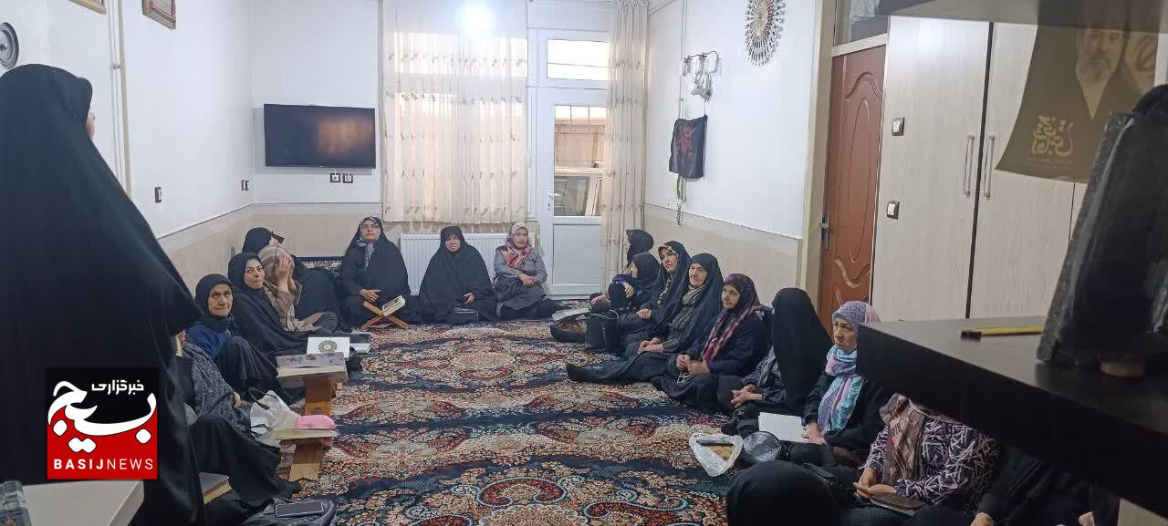 گفتمان حاکم بر حرکت با الهام از مکتب حسینی و عهد حاج قاسم/ایستادگی برای ما یک مسوولیت است گفتمان حاکم بر حرکت با الهام از مکتب حسینی و عهد حاج قاسم/ایستادگی برای ما یک مسوولیت است