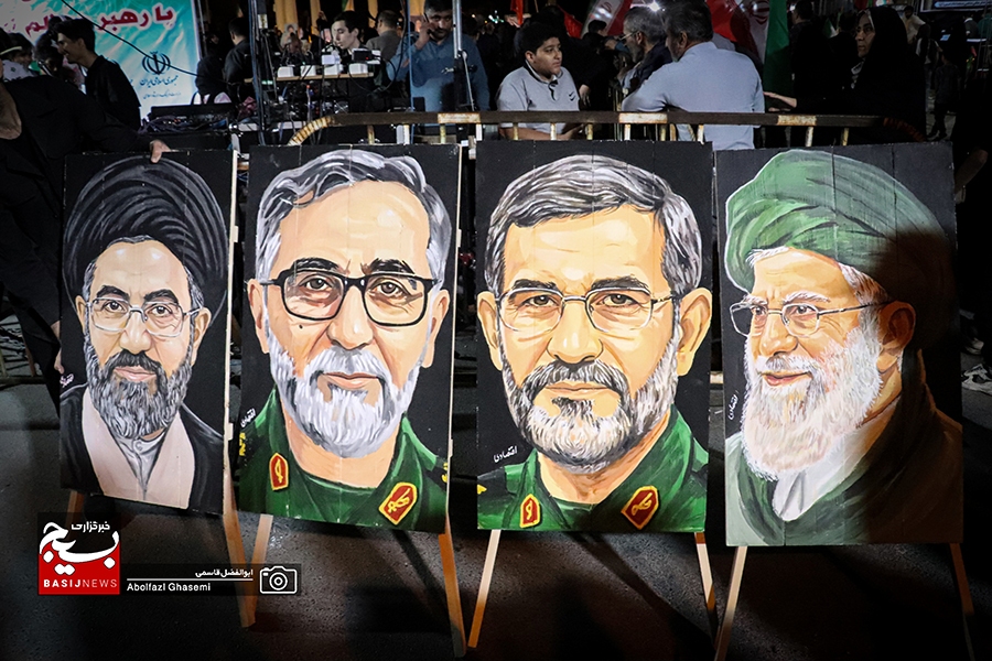 شکوه بیعت هنرمندان و اصحاب رسانه دشتستان با رهبر معظم انقلاب
