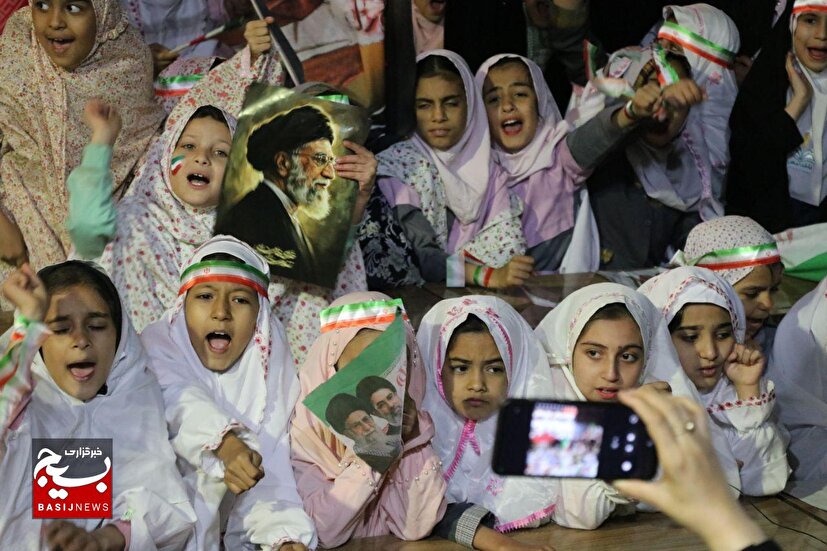 اجتماع دختران مشهدی برگزار شد