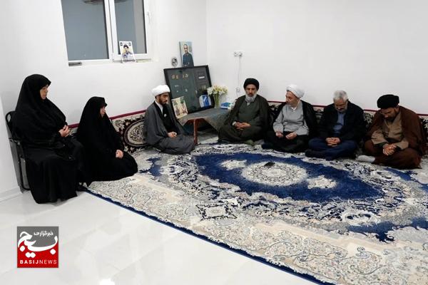 شهید سردار اسماعیل احمدی پاسدار تراز انقلاب اسلامی بود