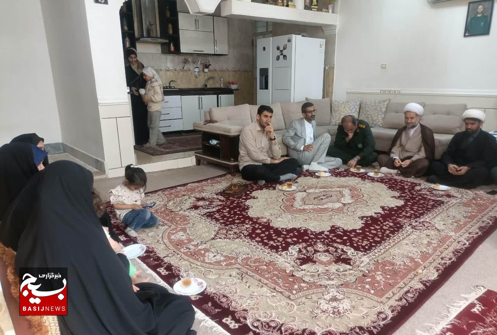 تأکید مسئول نمایندگی ولیفقیه در سپاه فجر فارس بر نقش معلمان در تحقق تمدن نوین اسلامی تأکید مسئول نمایندگی ولیفقیه در سپاه فجر فارس بر نقش معلمان در تحقق تمدن نوین اسلامی