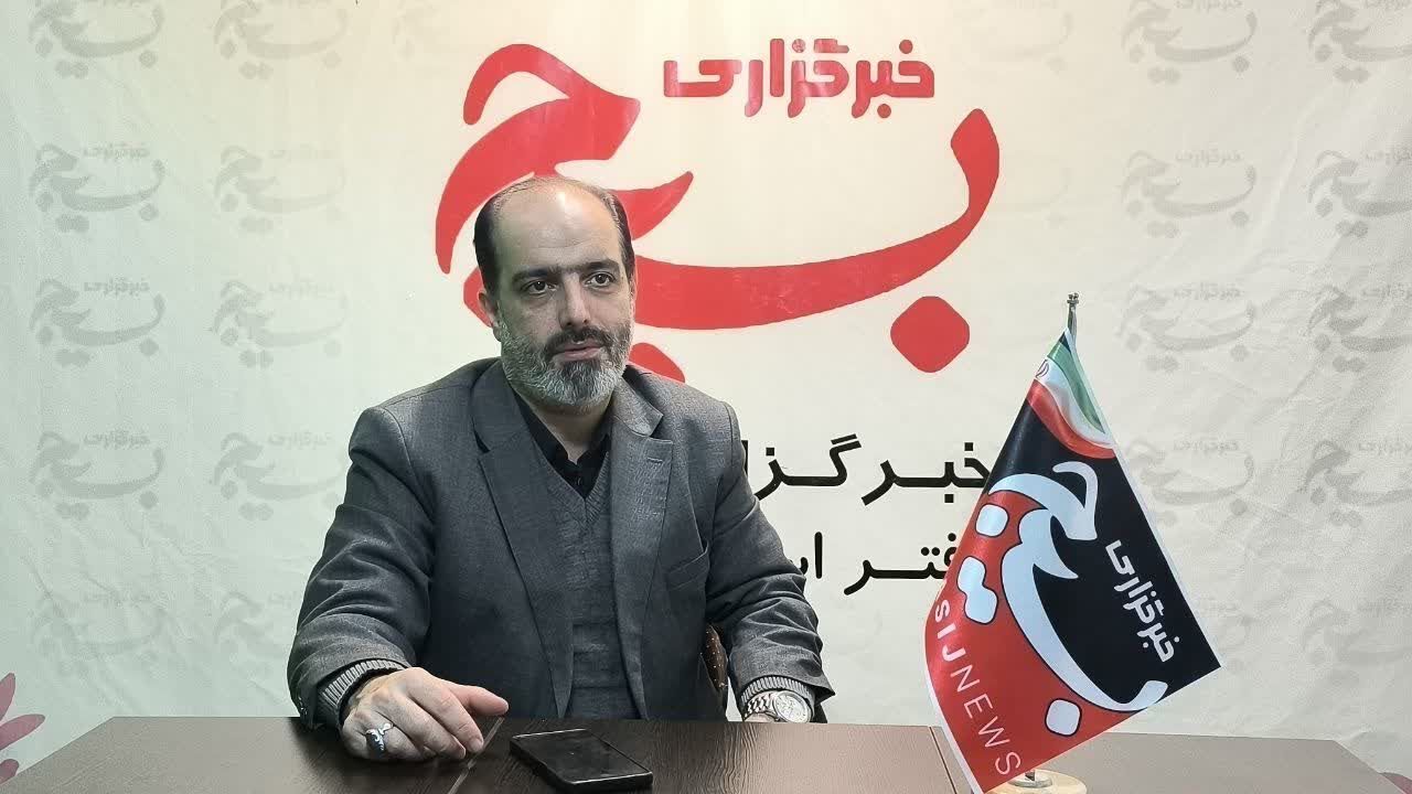 شهید مطهری ستون فکری انقلاب که در زمانه خود زیست و برای قرن‌ها نوشت