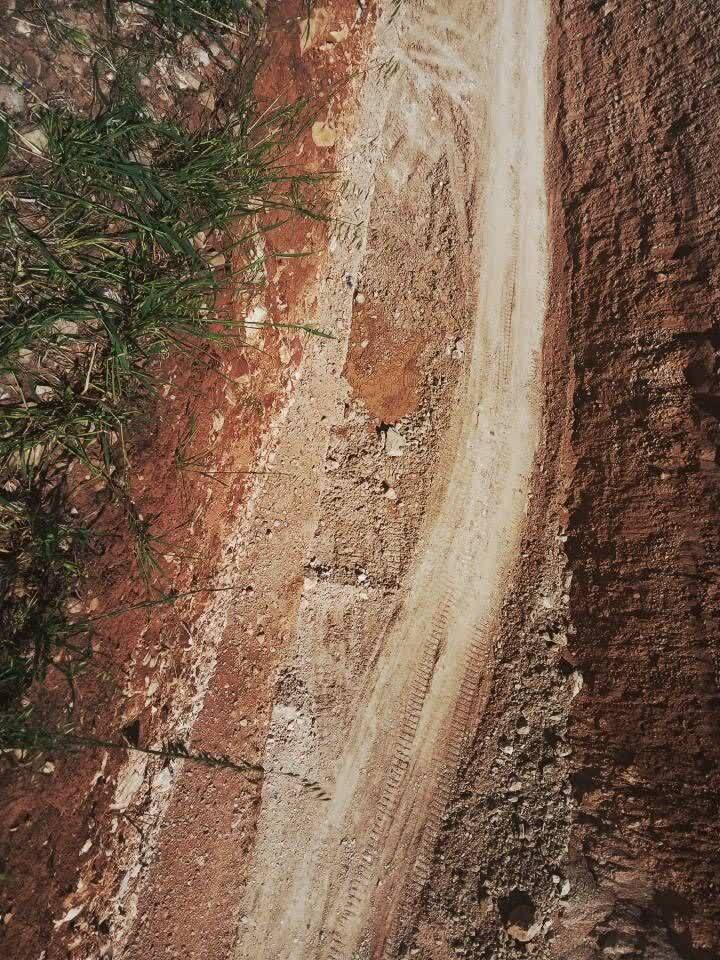 حفر «خندق مرگ» در مجاورت روستای بنه بلوط؛ سقوط دختر جوان به گودال ۵۰ متری جاده پاتاوه - لنده