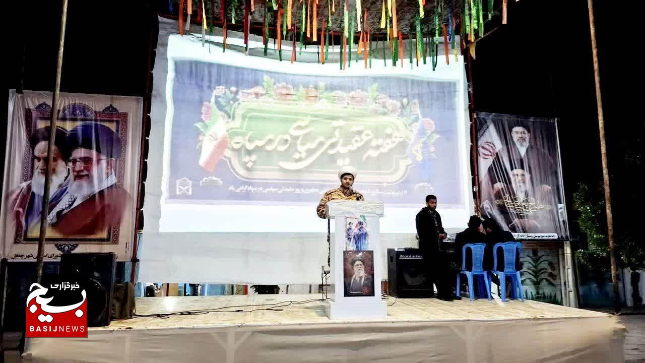 تربیت اعتقادی و معنوی، اساس انسان‌سازی در جامعه اسلامی است
