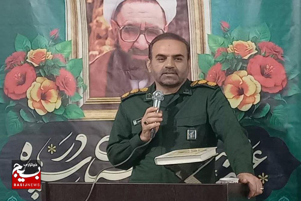 معنویت و اعتقاد قلبی، تمایز سپاه و بسیج از ارتشهای دنیاست