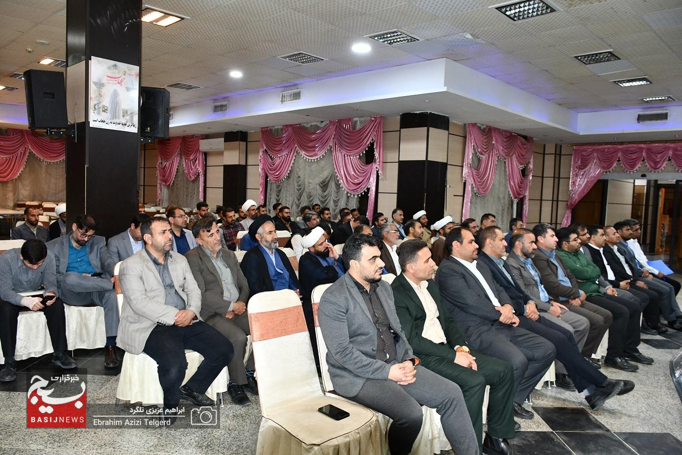تجلیل از ۸۰ مربی عقیدتی سیاسی در سپاه فتح استان +( تصاویر)