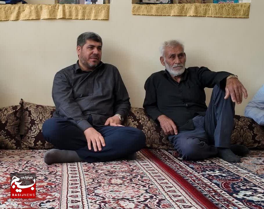 شهدا با نثار جان خود، مسیر عزت و استقلال کشور را هموار کردند