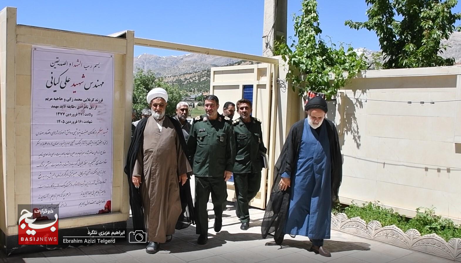دیدار مسئولان سپاه فتح با خانواده شهدای جنگ رمضان در یاسوج + (تصاویر) دیدار مسئولان سپاه فتح با خانواده شهدای جنگ رمضان در یاسوج + (تصاویر)