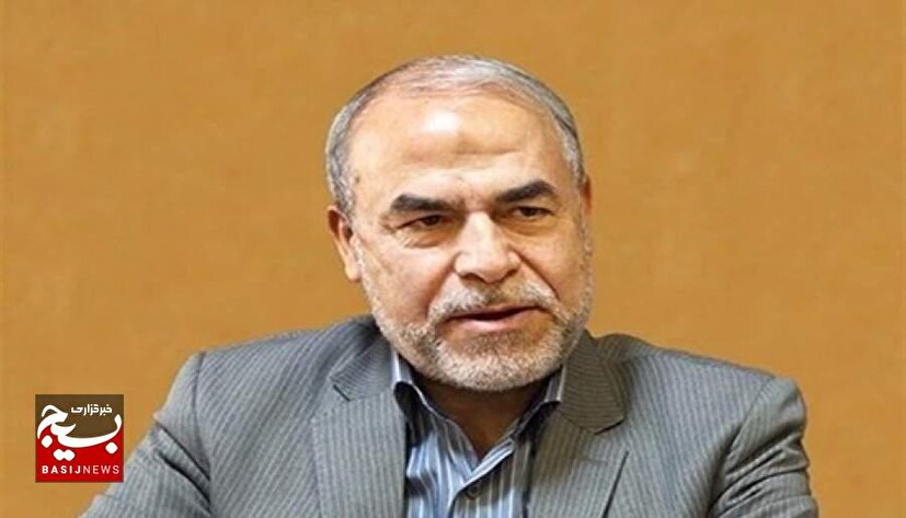 رمز پیروزی، وحدت میان ۳ سنگر