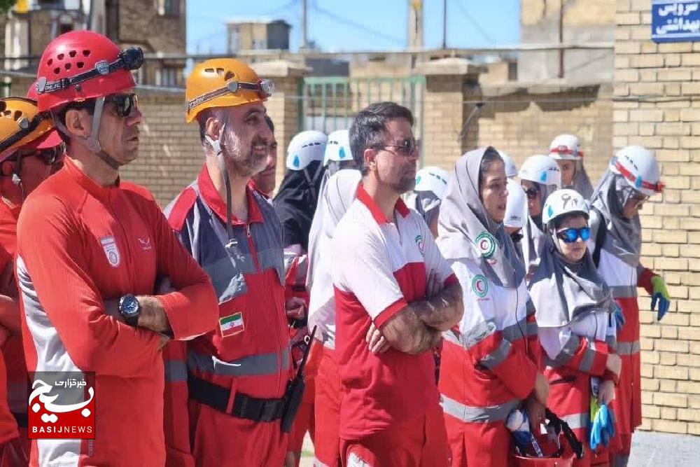 برگزاری مانور سراسری آواربرداری در اسدآباد برگزاری مانور سراسری آواربرداری در اسدآباد