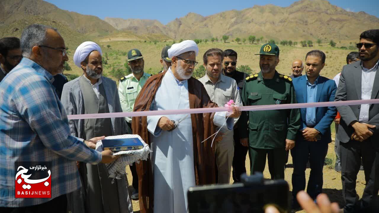 ۲۵ میلیارد تومان تسهیلات اشتغال در شهرستان قاین تخصیص یافت/ افتتاح ۲۱ قنات طی هفته بسیج سازندگی در خراسان جنوبی 