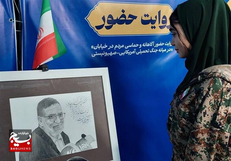 دختر دهه نودی که با قلم هنر به میدان آمد