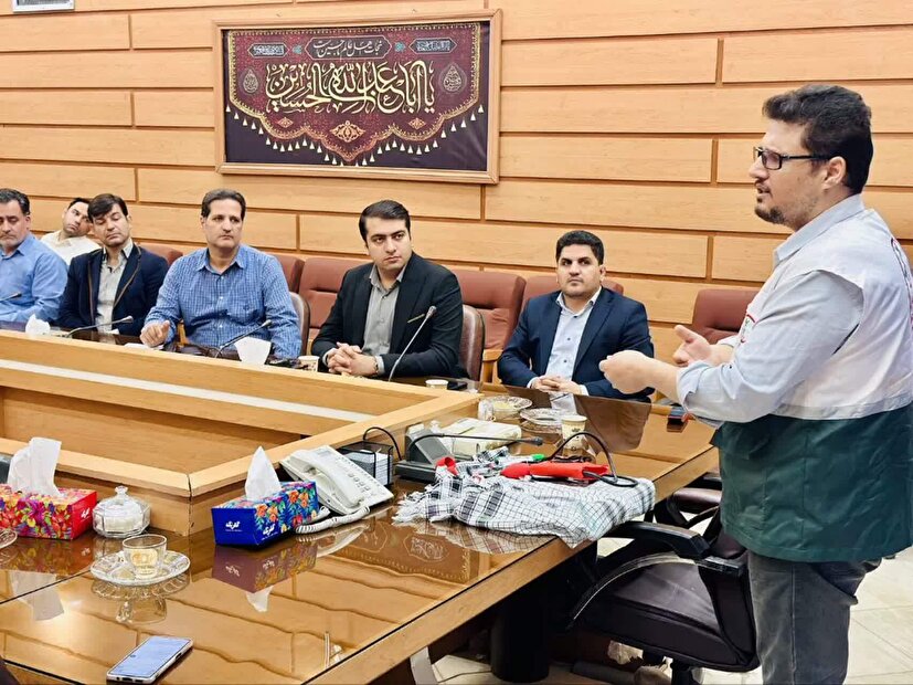 سلسله کارگاه های آموزش خودامدادای و دگرامدادی کرمانشاه به ایستگاه صداوسیما رسید