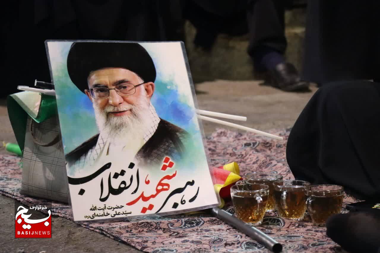 برگزاری ویژه‌برنامه «یک‌صدا ایران» در کرمان/ اجرای مجسمانه «برای ایران» در میدان کوثر