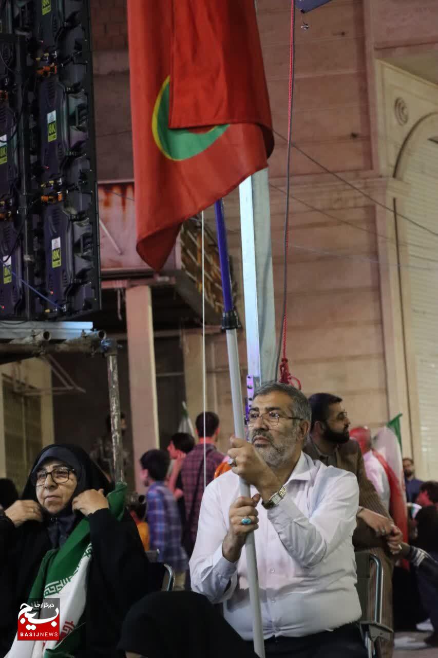 برگزاری ویژه‌برنامه «یک‌صدا ایران» در کرمان/ اجرای مجسمانه «برای ایران» در میدان کوثر