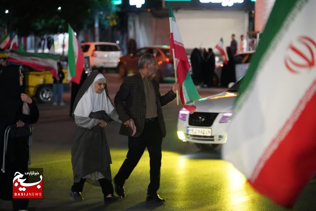 هفتاد و پنج شب، هفتاد و پنج طلوع از آزادی کرمان