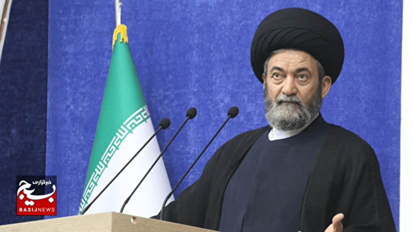 آیت‌الله عاملی: مهم‌ترین ضربه به آمریکا، خلع‌ید ترامپ در برابر چین بود
