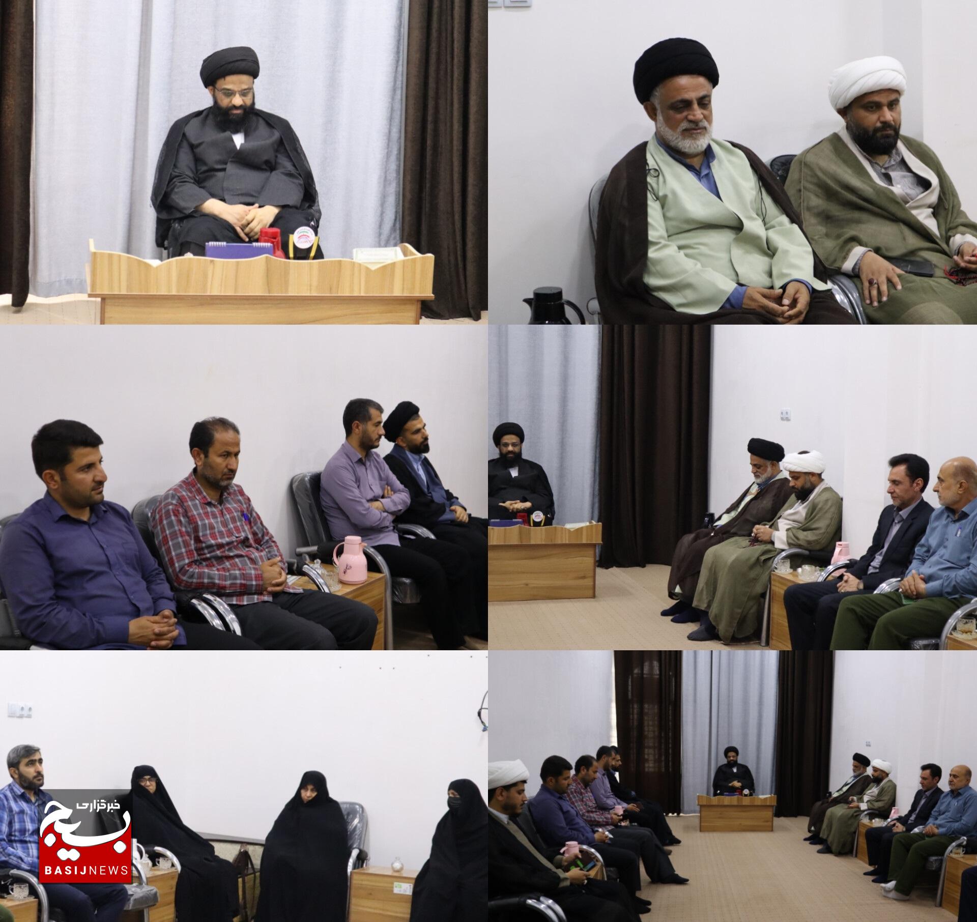 تجلیل از مربیان عقیدتی سیاسی به مناسبت هفته عقیدتی سیاسی در ناحیه ایذه