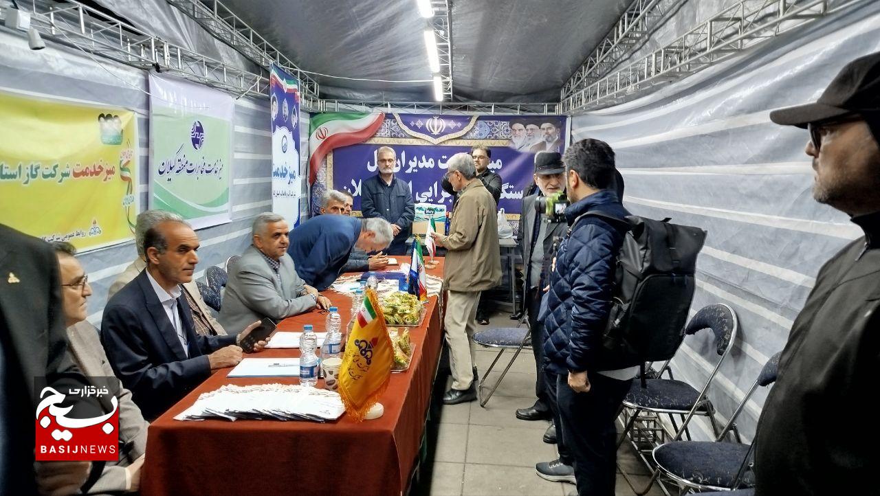 مشارکت مردمی و حضور میدانی مدیران، الگوی کارآمد خدمت در حماسه حضور مشارکت مردمی و حضور میدانی مدیران، الگوی کارآمد خدمت در حماسه حضور