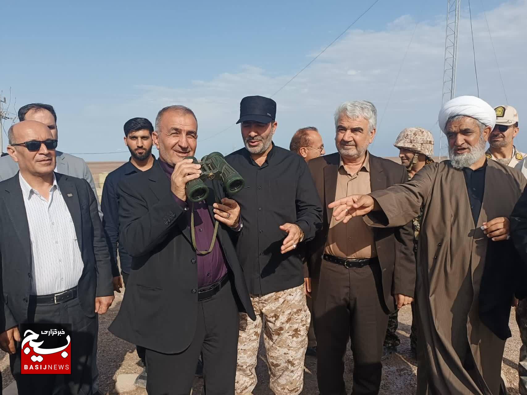 دیدار مسئولان کهگیلویه و بویراحمد با رزمندگان و مرزبانان تیپ ۴۸ فتح در مناطق مرزی جنوب کشور