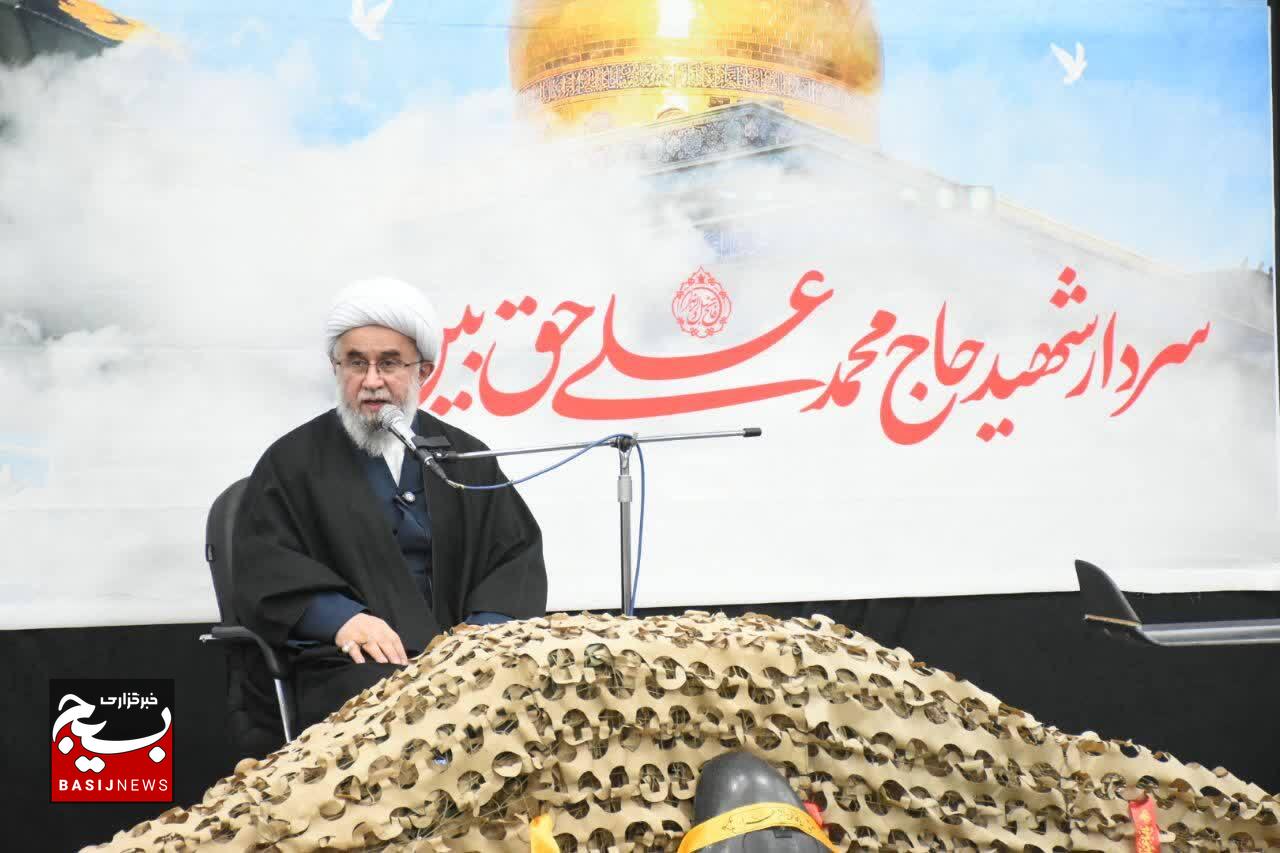 انقلاب اسلامی و گسترش جبهه مقاومت، دو معجزه بزرگ دوران معاصر هستند انقلاب اسلامی و گسترش جبهه مقاومت، دو معجزه بزرگ دوران معاصر هستند