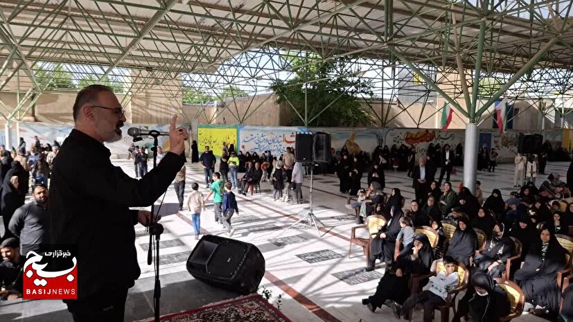 ایران به برکت خون پاک و مطهر شهدا پیروز میدان است