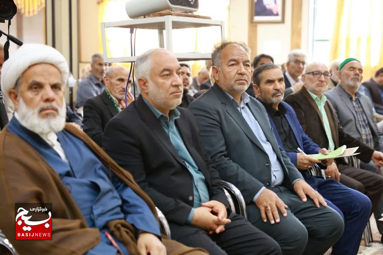 انجام ۱۴ میلیارد دلار مبادلات تجاری با کشور عراق در سال گذشته/ اجرای پویش کاشی حرم به نیابت از قائد شهید امت