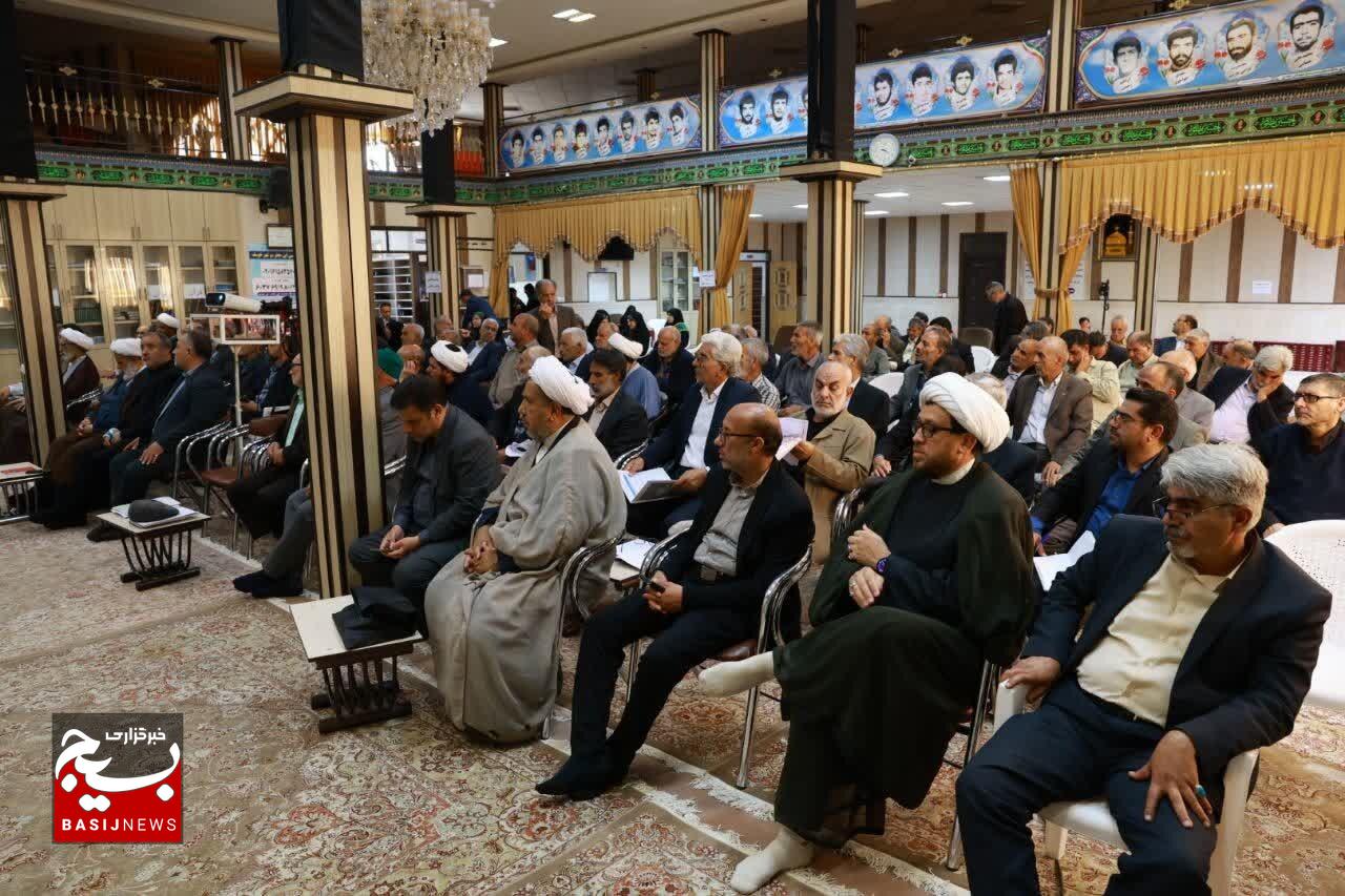 انجام ۱۴ میلیارد دلار مبادلات تجاری با کشور عراق در سال گذشته/ اجرای پویش کاشی حرم به نیابت از قائد شهید امت