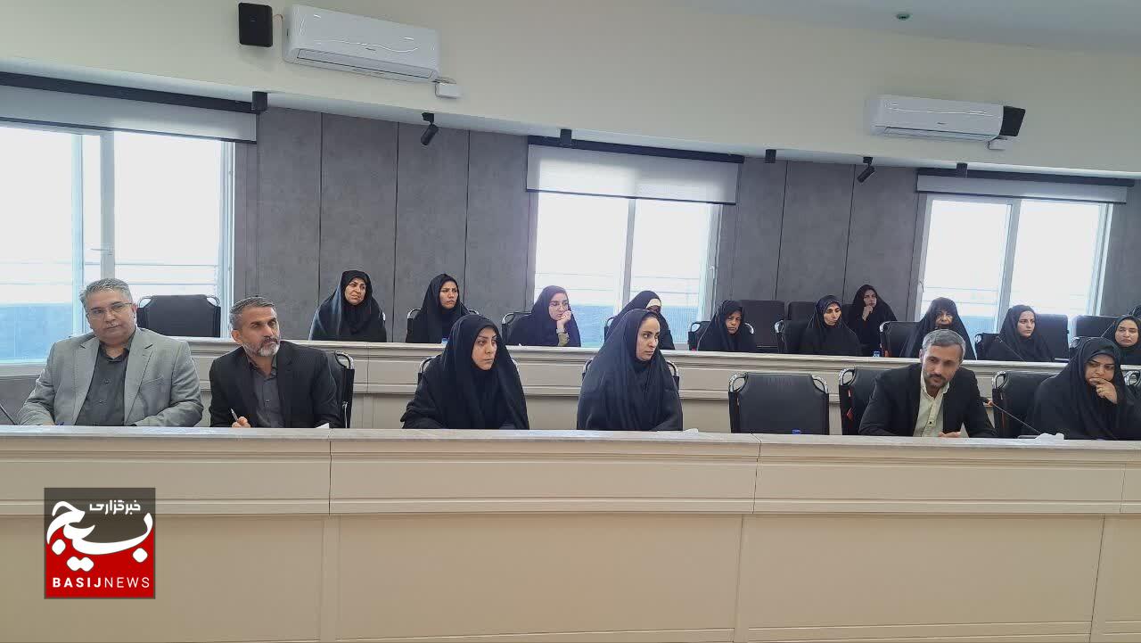 تسهیلات خرد قرضالحسنه، موتور محرک اشتغال و ماندگاری جمعیت در روستاها است تسهیلات خرد قرضالحسنه، موتور محرک اشتغال و ماندگاری جمعیت در روستاها است