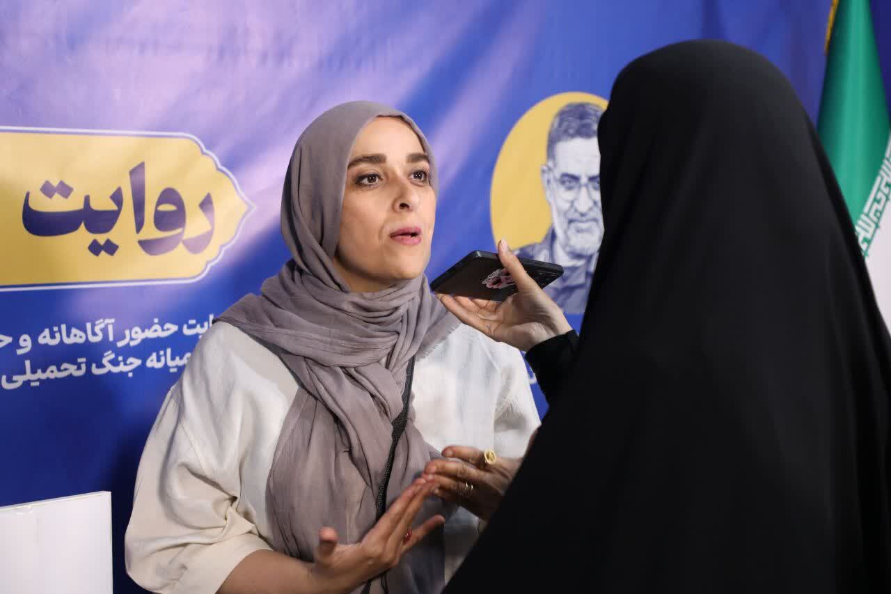 آمده بودم ببینم، اکنون با آگاهی می‌آیم و همراه می‌سازم