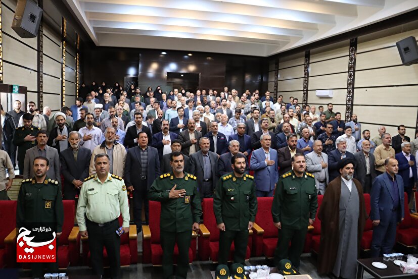 مراسم تکریم و معارفه فرمانده سپاه ناحیه ازنا برگزار شد
