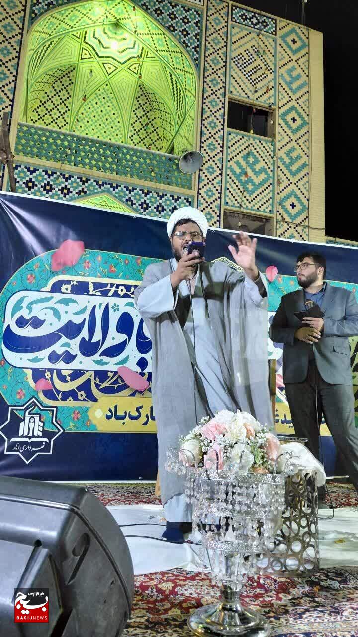 برگزاری جشن ازدواج زوج‌های جوان در نودوسومین شب میدان داری مردم انار +تصاویر