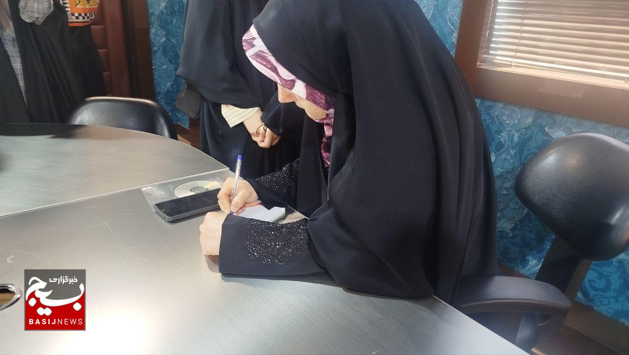 خبرنگاری که مانع توقف روایت حقیقت در قلب اروپا شد