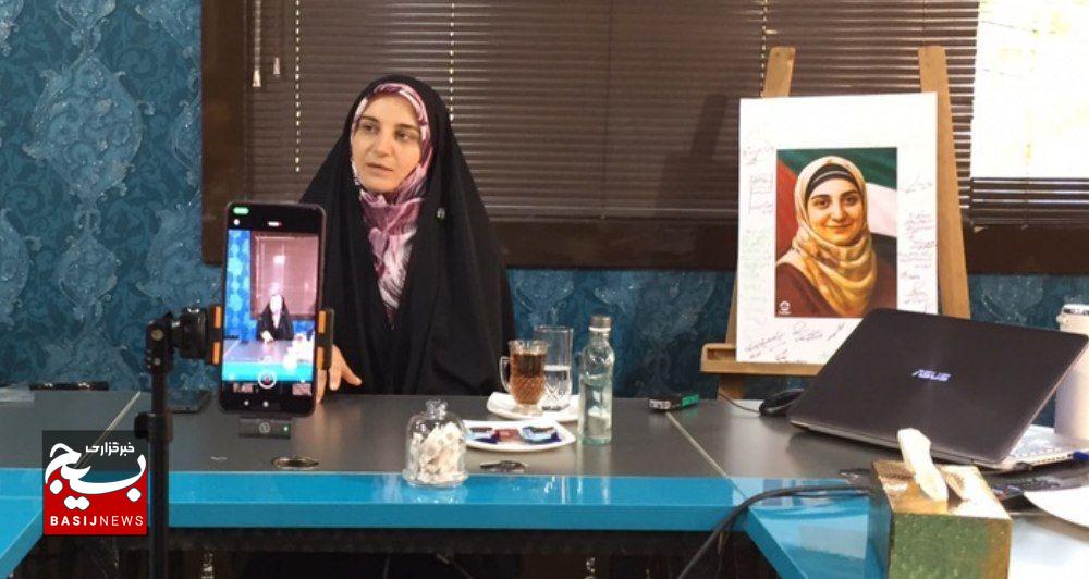 خبرنگاری که مانع توقف روایت حقیقت در قلب اروپا شد