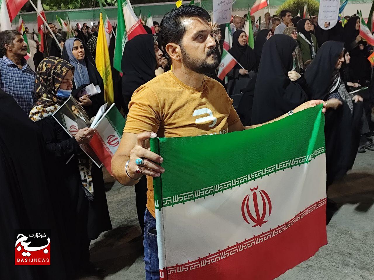 اقتدار غدیریِ کرمان در نود و پنجمین شب از شب‌های اقتدار / میدان کوثر میعادگاه بیعت مردمی با رهبری