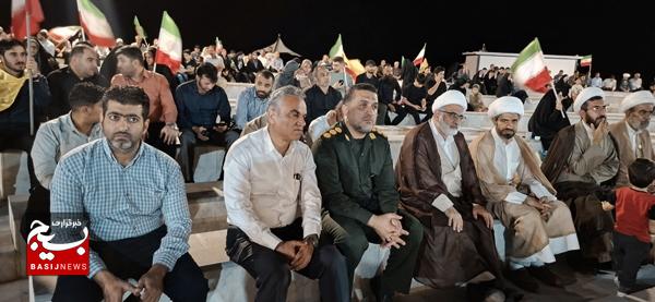 تجلیل از خانواده شهدای مداح و پیرغلامان حسینی کنگان تجلیل از خانواده شهدای مداح و پیرغلامان حسینی کنگان